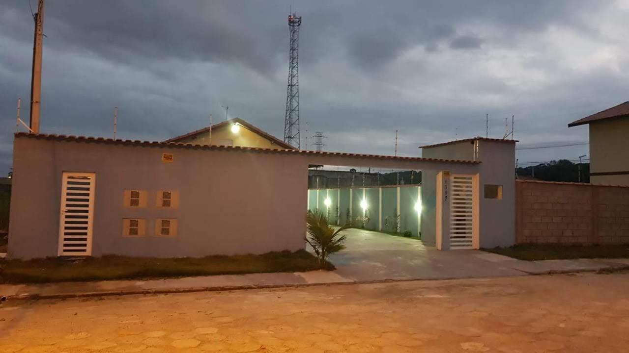 Casa Com Piscina Em Itanhaem Villa Exterior photo